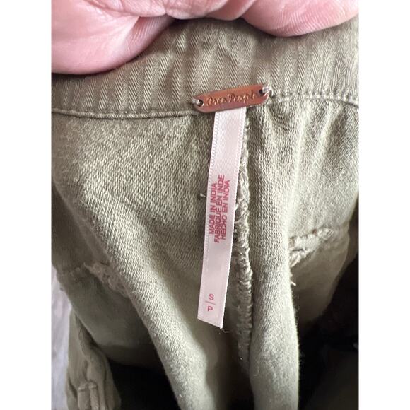 Free People size small oversized baggy army green cargo pants - Picture 4 of 7